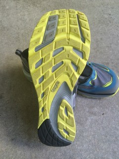 topo runduro tread
