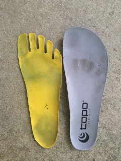 topo footbed vs vibram fivefingers footbed
