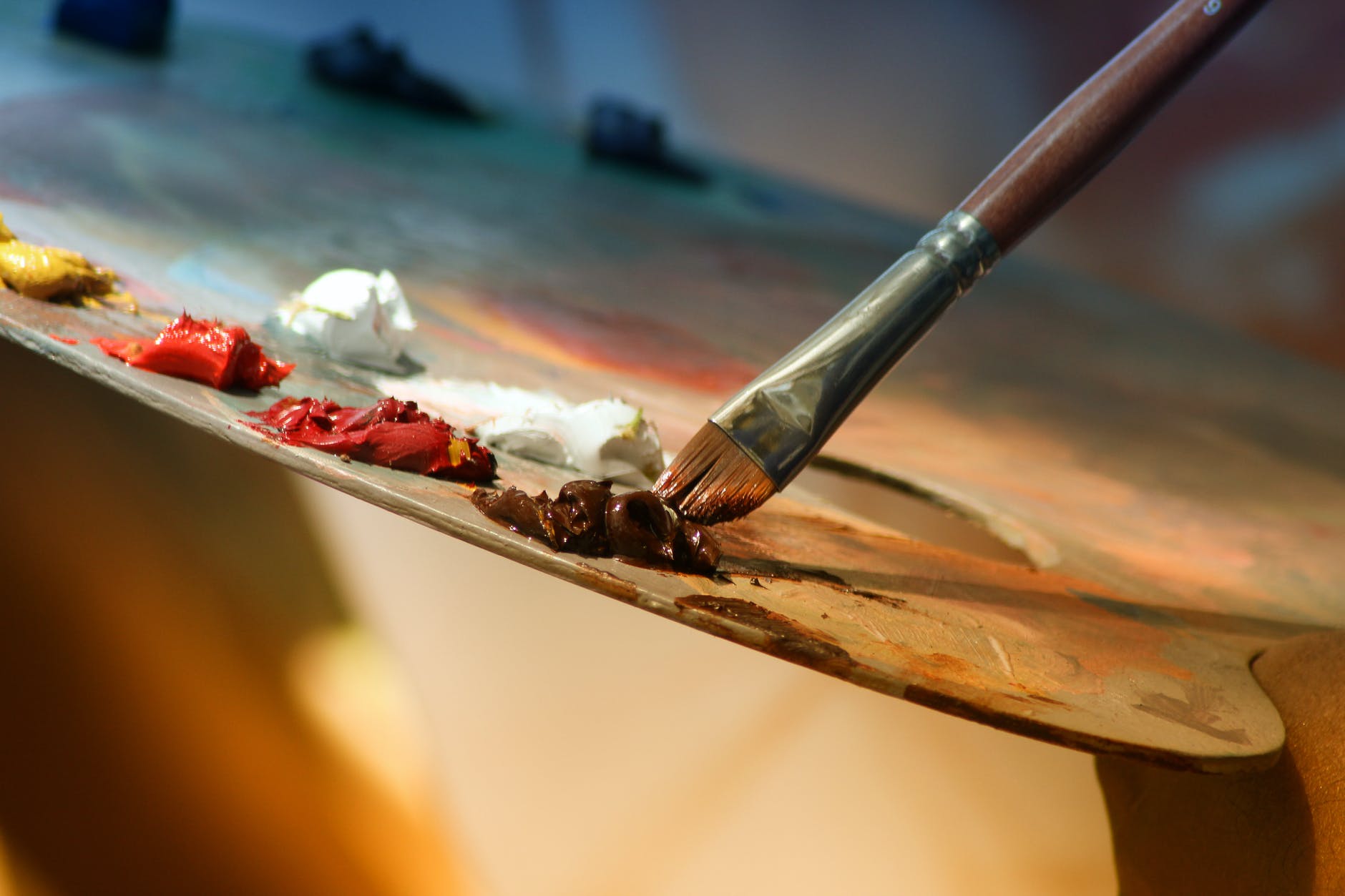 Artist starting to paint